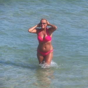 Meet your Posher, Wayne